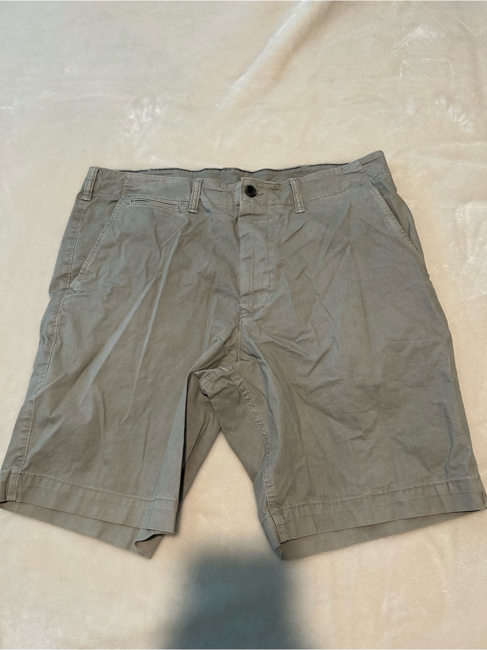 American Eagle Outfitters Men's Flat Front Shorts in Gray